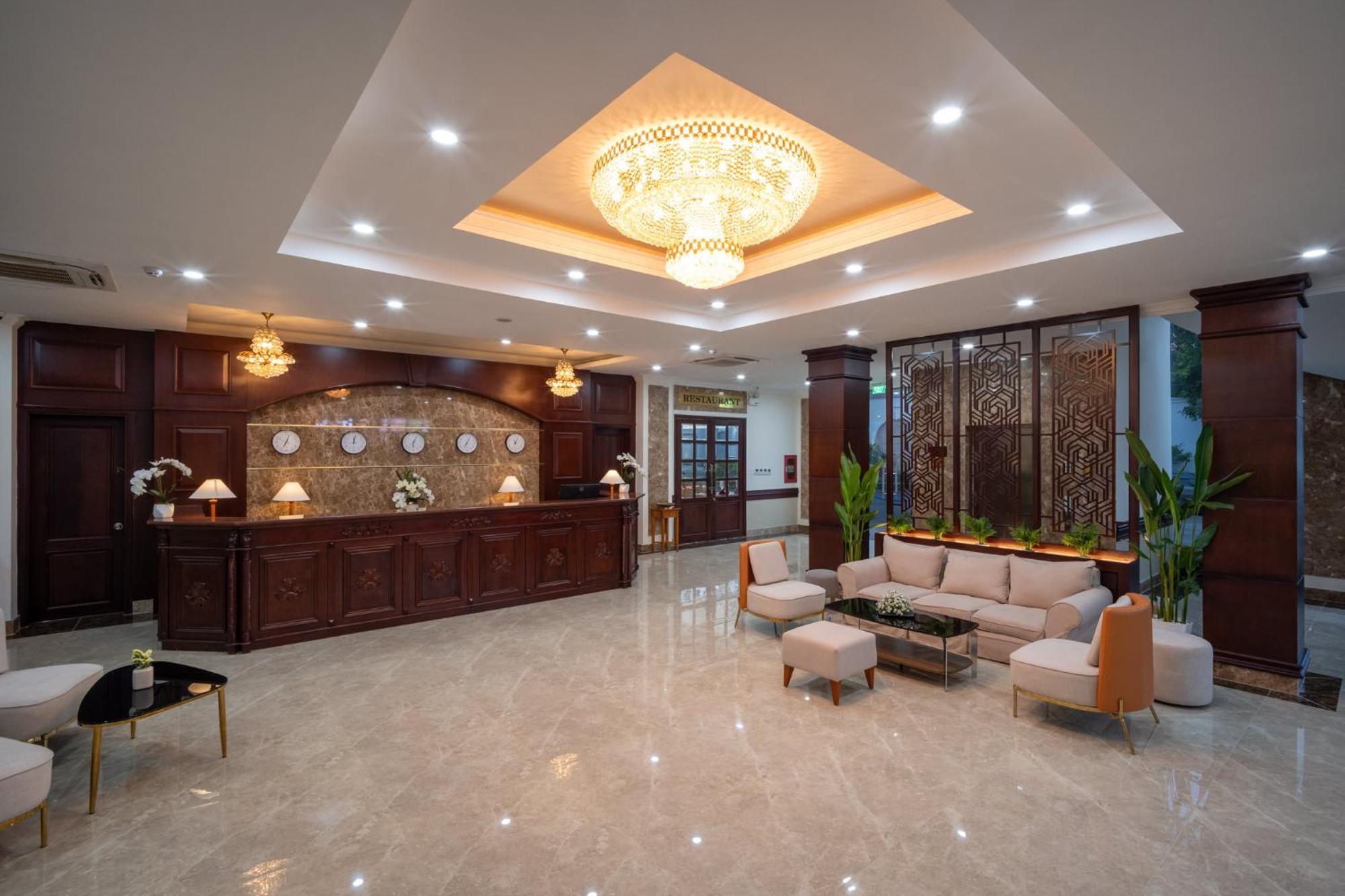 The Hub Hotel - Airport Хошимін Екстер'єр фото